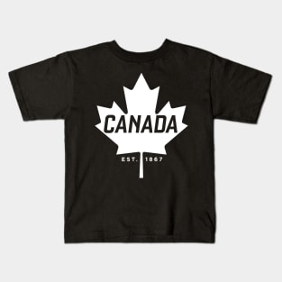 Canada Maple Leaf design - Canada Est. 1867 Vintage Sport Kids T-Shirt